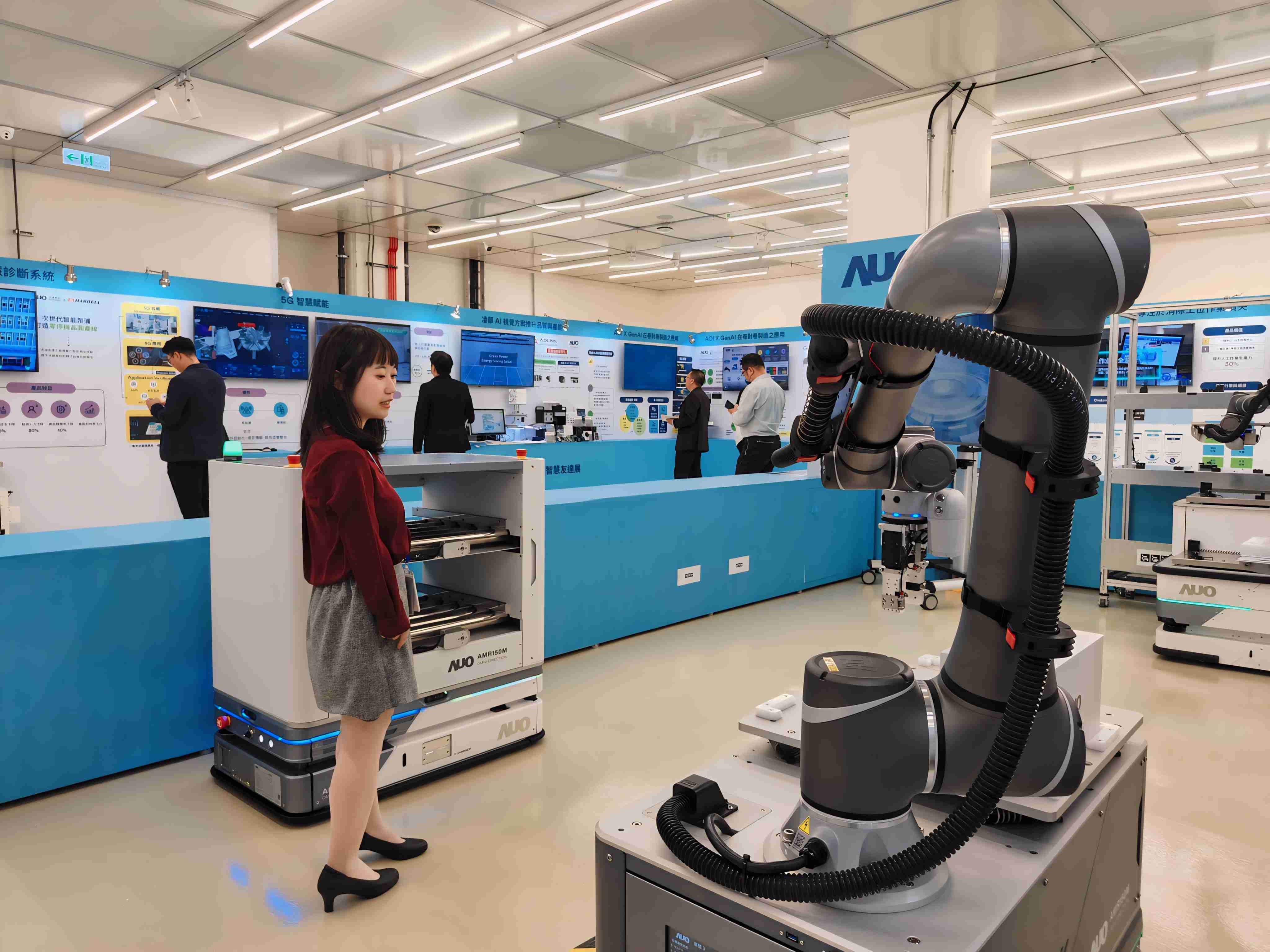 2024智能尊龙z6展邀集生态圈伙伴共同参展，，从数字应用、、净零减碳到能源发展，，，创造全方位永续商机，，，，携手生态圈伙伴迈向永续未来